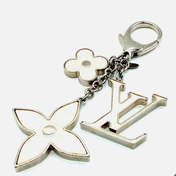 Louis Vuitton Accessories - Louis Vuitton Fleur D’Epi Bag Charm Logo Statement Key Chain UNIQUE